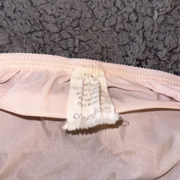 👙Sliperfection Women’s Light Pink Lace Medium Slip - Picture 4 of 4